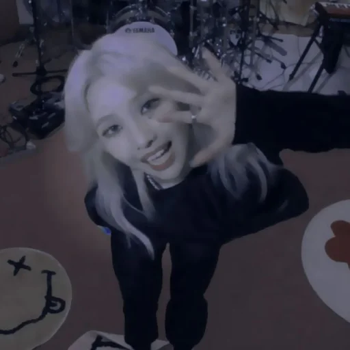 🍭 Стикер «soyeon Чон Со Ён» для Telegram