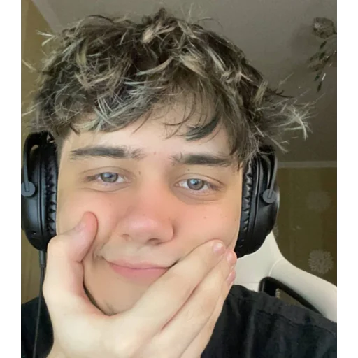 🥰 Стикер «stanislaw89» для Telegram