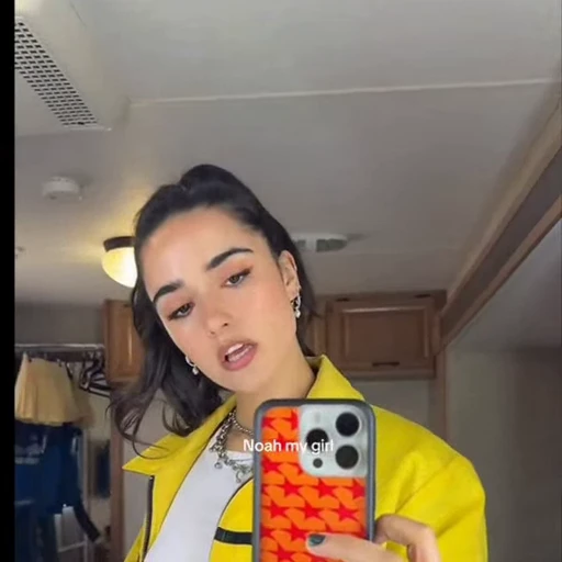 🤩 Стикер «Asha Banks» для Telegram