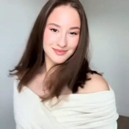 🤩 Стикер «Софья Акатьева» для Telegram