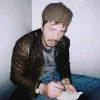 Стикер 20 Тиша Жизневский