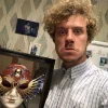 Стикер 3 Тиша Жизневский