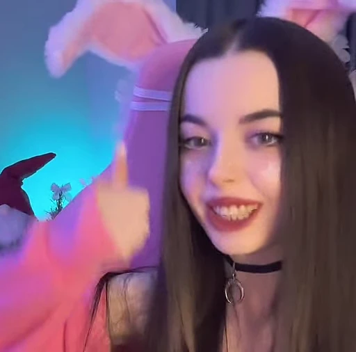 👍 Стикер «Girls Девушки» для Telegram