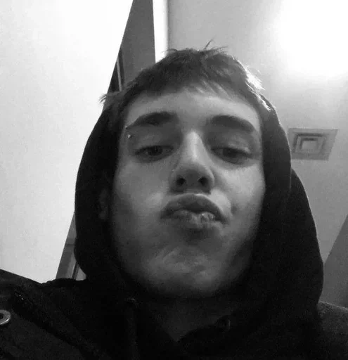 😙 Стикер «стик Арсена» для Telegram