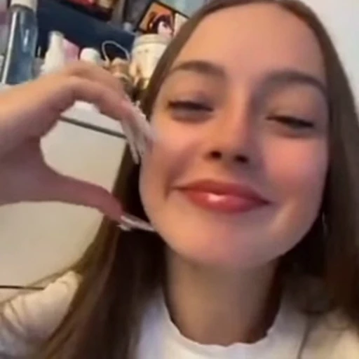 ❤️ Стикер «Maybe Baby» для Telegram