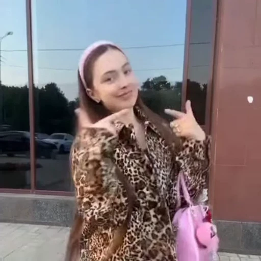 👉 Стикер «Maybe Baby» для Telegram
