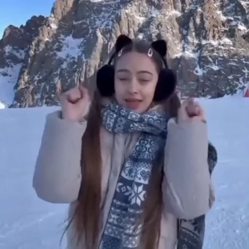 🥰 Стикер «Maybe Baby» для Telegram