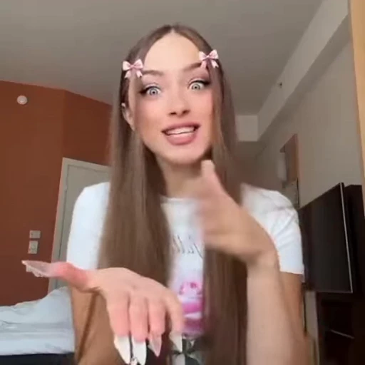 🤑 Стикер «Maybe Baby» для Telegram
