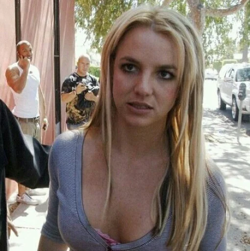 🤩 Стикер «Britney Spears» для Telegram