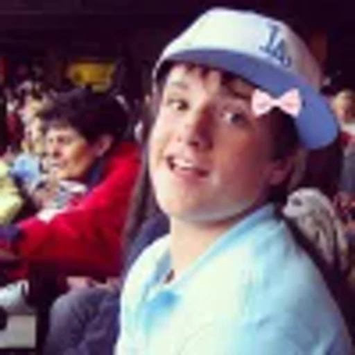 🤩 Эмодзи «Josh Hutcherson» для Telegram