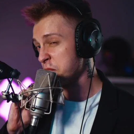 😏 Стикер «Stint» для Telegram
