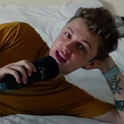 💩 Стикер «Stint» для Telegram