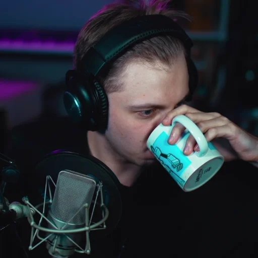 ☕️ Стикер «Stint» для Telegram