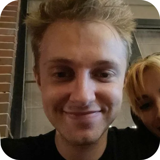 👾 Стикер «стинтикш» для Telegram