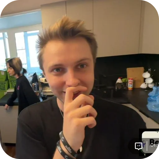 👾 Стикер «стинтикш» для Telegram