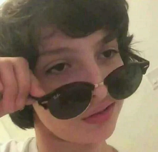 👁 Стикер «Stranger Things 4» для Telegram