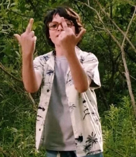 😐 Стикер «Stranger Things 4» для Telegram