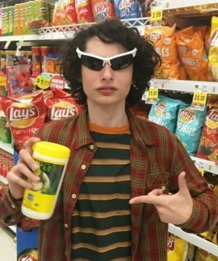 😐 Стикер «Stranger Things 4» для Telegram