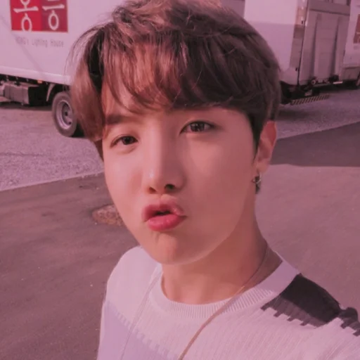 🍓 Стикер «bts jhope» для Telegram