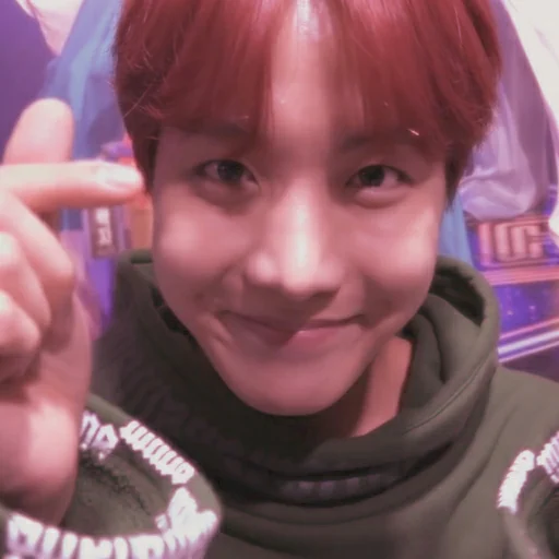 🍓 Стикер «bts jhope» для Telegram