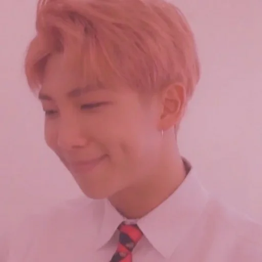 🍓 Стикер «Strawberry Namjoon» для Telegram