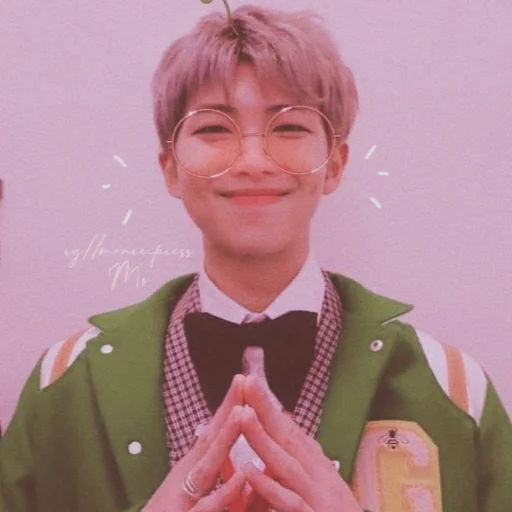 🍓 Стикер «Strawberry Namjoon» для Telegram