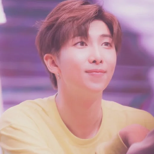 🍓 Стикер «Strawberry Namjoon» для Telegram