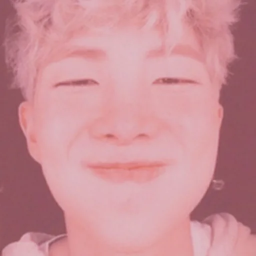 🍓 Стикер «Strawberry Namjoon» для Telegram