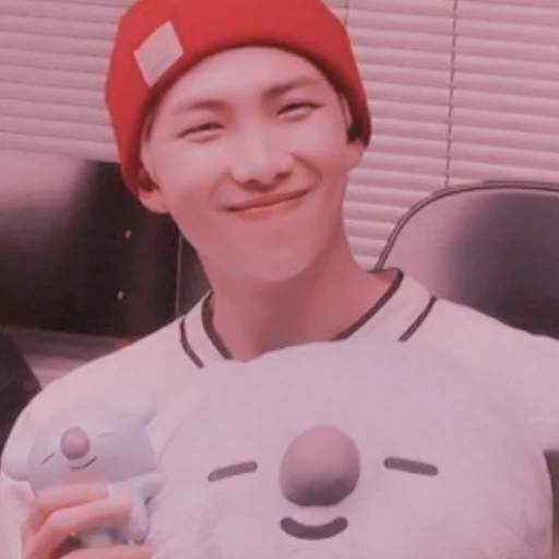 🍓 Стикер «Strawberry Namjoon» для Telegram