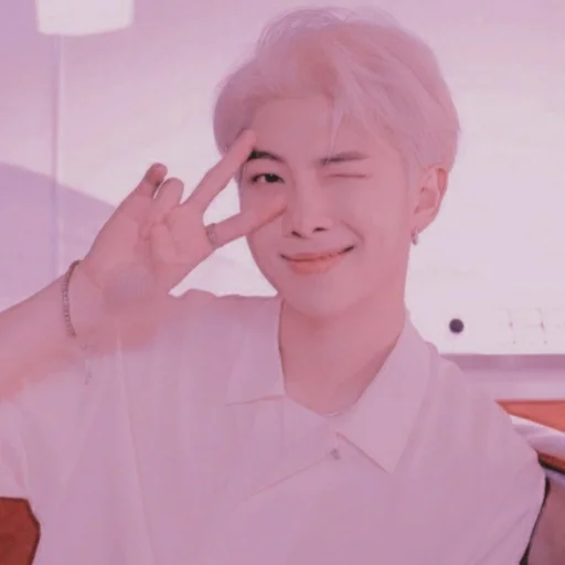 🍓 Стикер «Strawberry Namjoon» для Telegram
