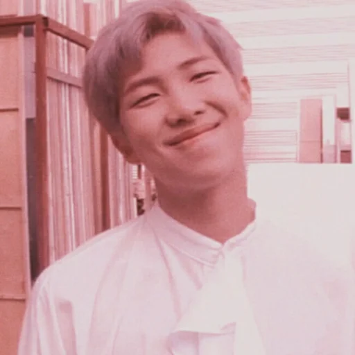 🍓 Стикер «Strawberry Namjoon» для Telegram