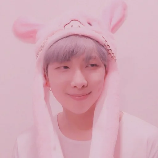 🍓 Стикер «Strawberry Namjoon» для Telegram