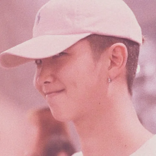 🍓 Стикер «Strawberry Namjoon» для Telegram