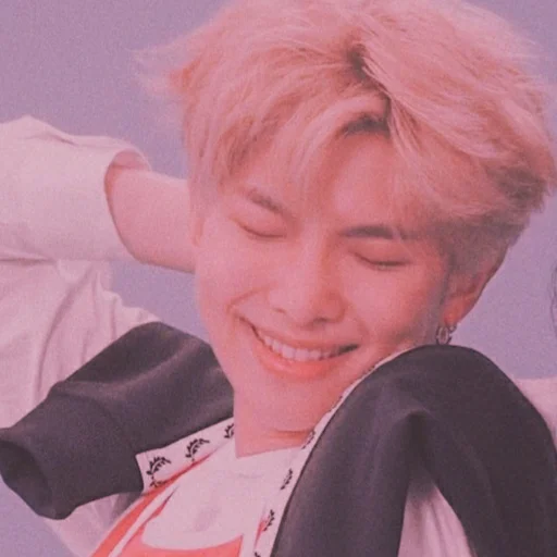 🍓 Стикер «Strawberry Namjoon» для Telegram