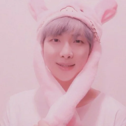 🍓 Стикер «Strawberry Namjoon» для Telegram