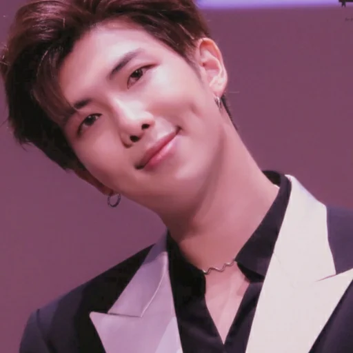 🍓 Стикер «Strawberry Namjoon» для Telegram
