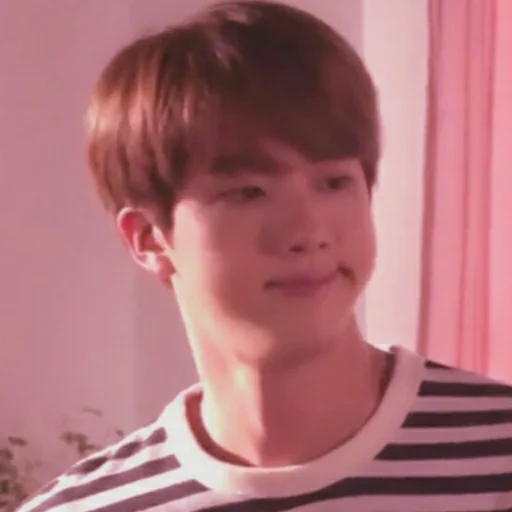 🍓 Стикер «Strawberry Seokjin» для Telegram