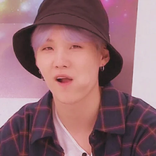 🍓 Стикер «Strawberry Suga» для Telegram