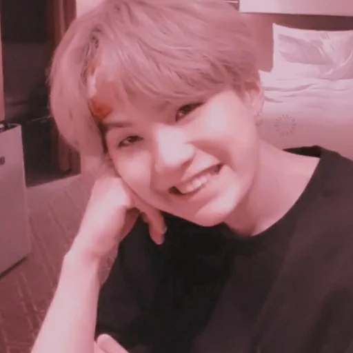🍓 Стикер «Strawberry Suga» для Telegram