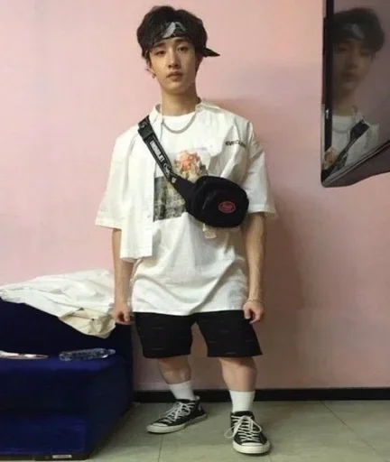 🗿 Стикер «bezdomnie_kids» для Telegram