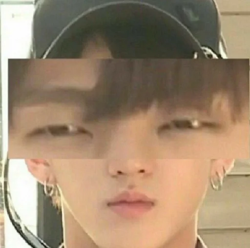 👀 Стикер «SKZ» для Telegram