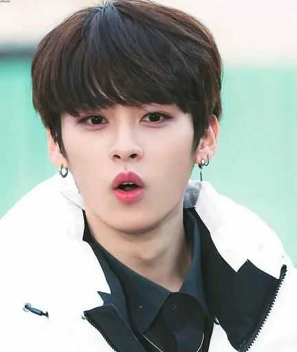 😮 Стикер «SKZ» для Telegram