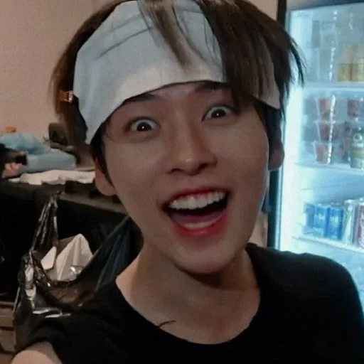 😱 Стикер «SKZ» для Telegram