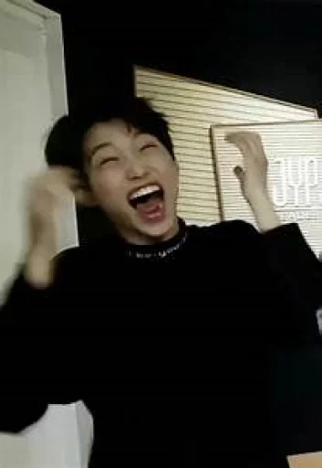 🤣 Стикер «stan straykids» для Telegram