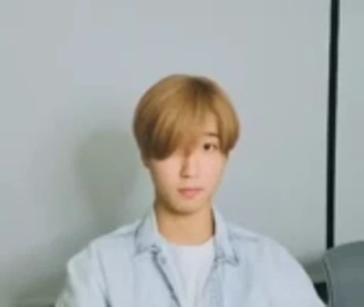 😌 Стикер «Stray Kids 2» для Telegram