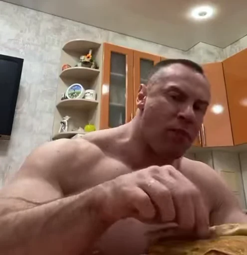 😋 Стикер «Такие себе GIF» для Telegram