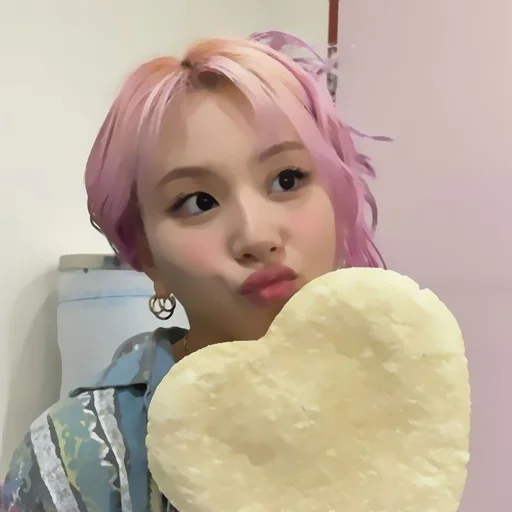 🥡 Стикер «chaeyoung» для Telegram