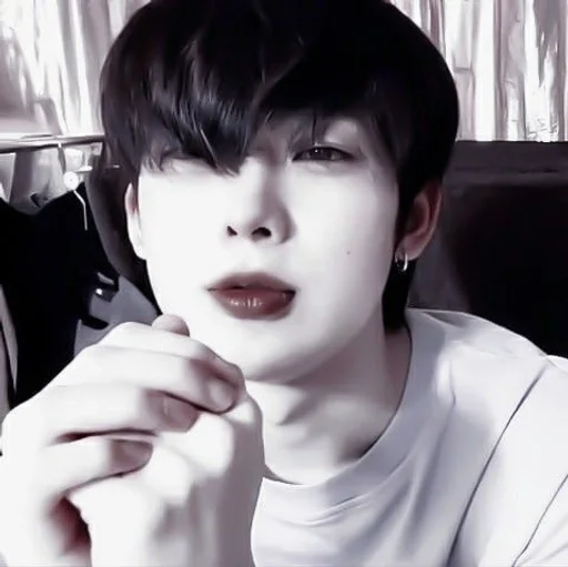 🍦 Стикер «— sunoo []» для Telegram