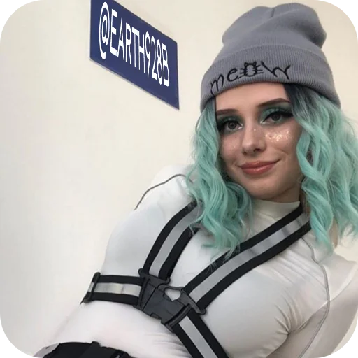 🙂 Стикер «Sveta Sollar» для Telegram