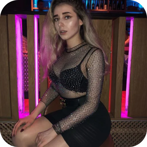 👙 Стикер «Sveta Sollar» для Telegram